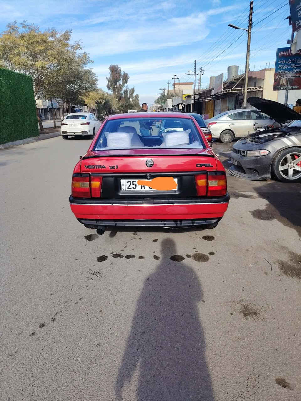 سلام عليكم للبيع أوبل فكترا موديل 1991رقم كركوك دولي دفتر بانزين بسمي سنويه لغايه 2030حجم 18 كير اوتماتيك كير محرك بشرط لا صرف لا بخار السياره بدون صبغ فقط بونيت و هلالات صبغ صبغها بلادي تايرات جديد صدر جديد كهربائيات كلها بشرط  ويلاه كروم بلادي سعر47وبي مجال بصيط عنوان كركوك رقم الهاتف***********
