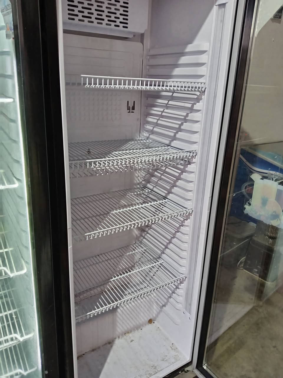 عرضات شغال مستعمل ٣ أشهر ٠
***********
