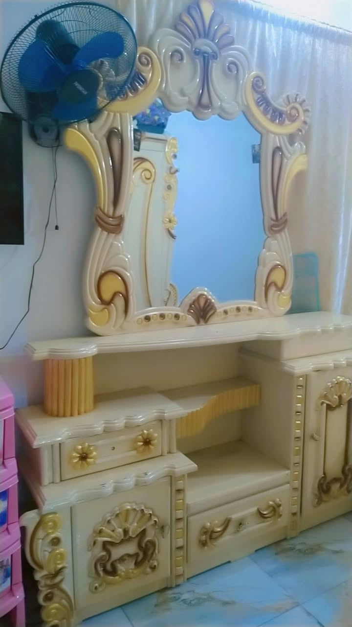 للبيع انجره ام 6 مسخدمه حلوه  العنوان ناصريه مدينه الصدر *********** للاستفسار
