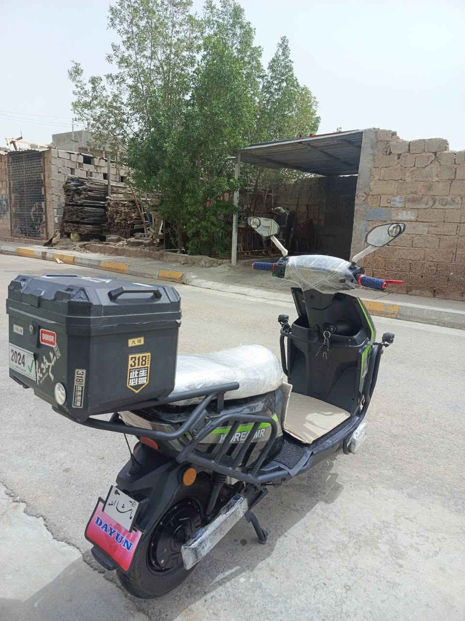 لسلام عليكم
دراجه شركة كوريا MR 
موديل/ 2025 
موطور بالكارتون جديد اجدد من الصور بعد 
(اخو الزيرو مكفول حتى من الشخوط...)

بطاريات / عدد 6 كبار اشحنه ع وطنيه فقط 

فول مواصفات
«ملف 2500+شلعه قويه» 
(نظام بك  R) 
(مخرج شحن USP) 
(سرعة 99) (سرع 4)
(السعر 700 قفل قفل)
(لايت زنون  اضافي عالي ناصي مع رماش )

( اشاير يمنى يسرى 
 دكمه خاص دبل اشارى )

الموقع الانبار /الفلوجه 
الاستفسار : *********** بي واتساب 
🔴 الموشراي لا يتصل رجاء رجاء
