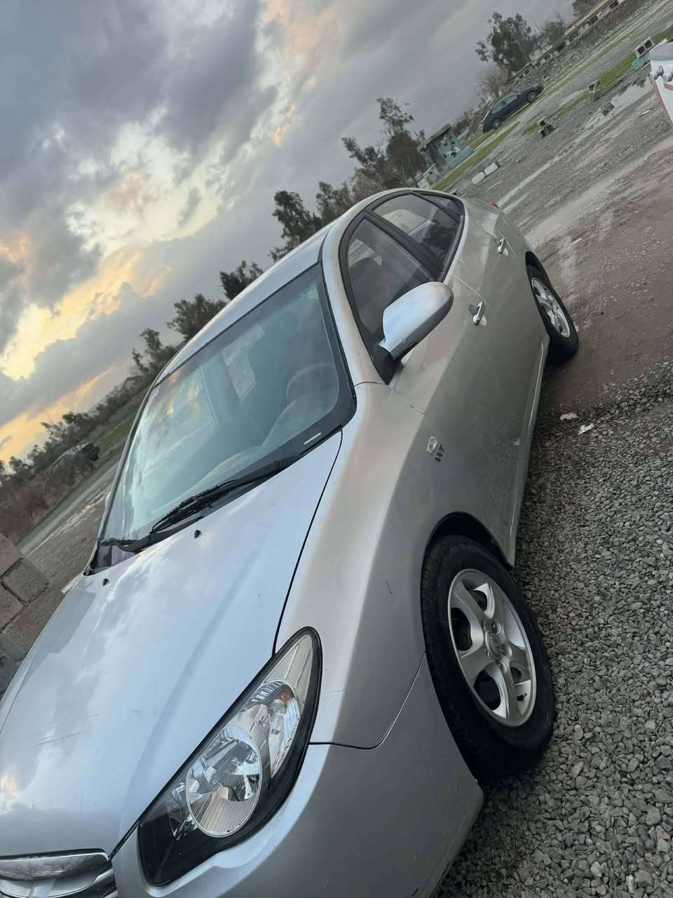 هۆندا ئەڤانتی 2010  ئیکۆ ، لێزەر
پێش و پشت کەپسە لێدراوی نیە ، سەقفی بەشەرت بواخی نیە، خایسی نیە ، سندوقی لۆکە ، کەڤەر گۆڕاو نیە ،  گێڕ و مەکینە بەشەرت. کوشن هیتەر 
نرخی 45 گەڵا مامەڵەیەکی کەم 
***********.    Viber Whatsapp
