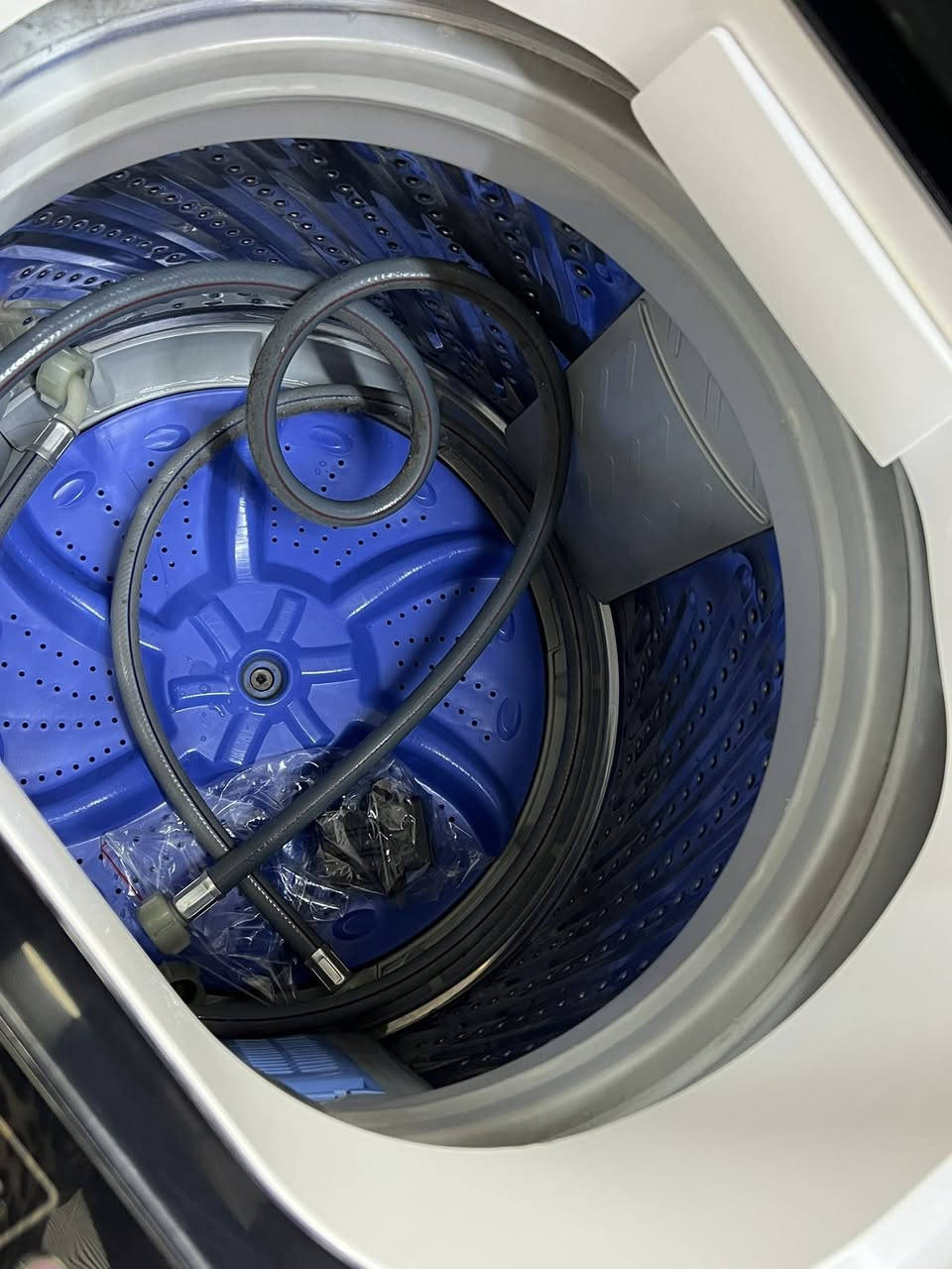 .
غسالة للبيع 
١٠ كيلو 
بيه مشكلة بتصريف الماء 
مكاني المنصور


**إذا كنت صاحب هذا الإعلان وتريد حذفه لأي سبب، رجاءا أرسل رسالة إلى الدعم الفني**