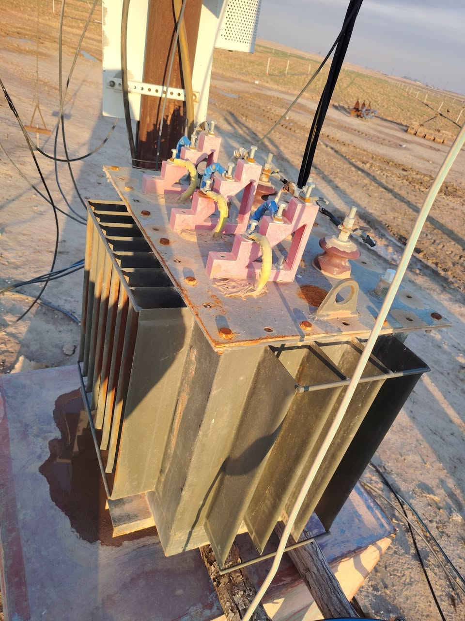 السلام عليكم رافع قدره للبيع بمليونين و400 المكان العلم ***********
