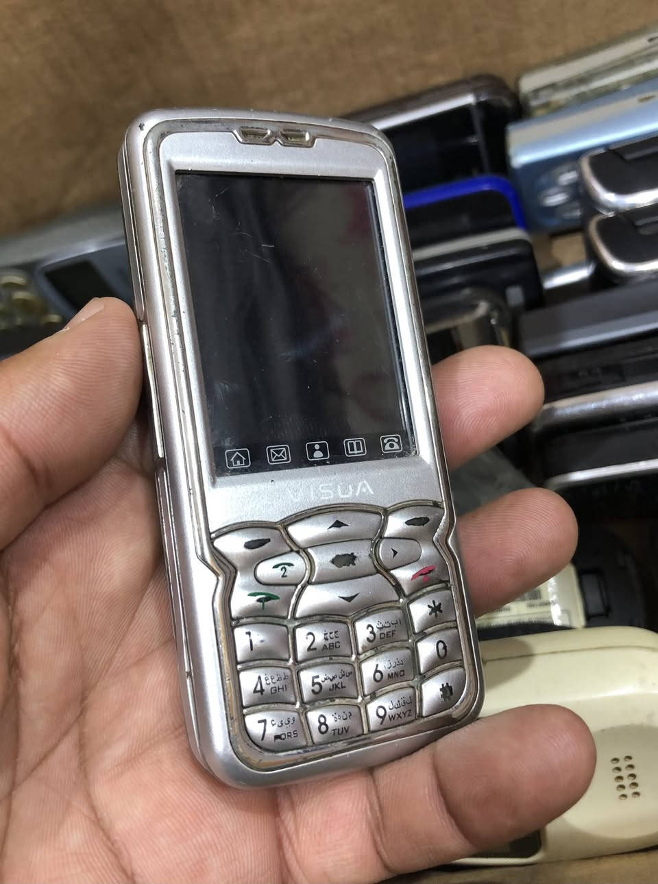 عنبكوت يشتغل .
نقص بطارية وشاحنة
ابيع هلموجود 13 مع التوصيل .


**إذا كنت صاحب هذا الإعلان وتريد حذفه لأي سبب، رجاءا أرسل رسالة إلى الدعم الفني**