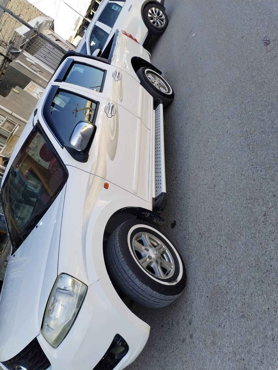 سلام عليكم كريت ويل موديل 2013 مكفوله من ضربه وتبديل رقم بغداد دولي سنويه مجدده 2030 كير محرك حداديه شركه السعر 70 وبيه مجال اتصال *********** العنوان الديوانية
