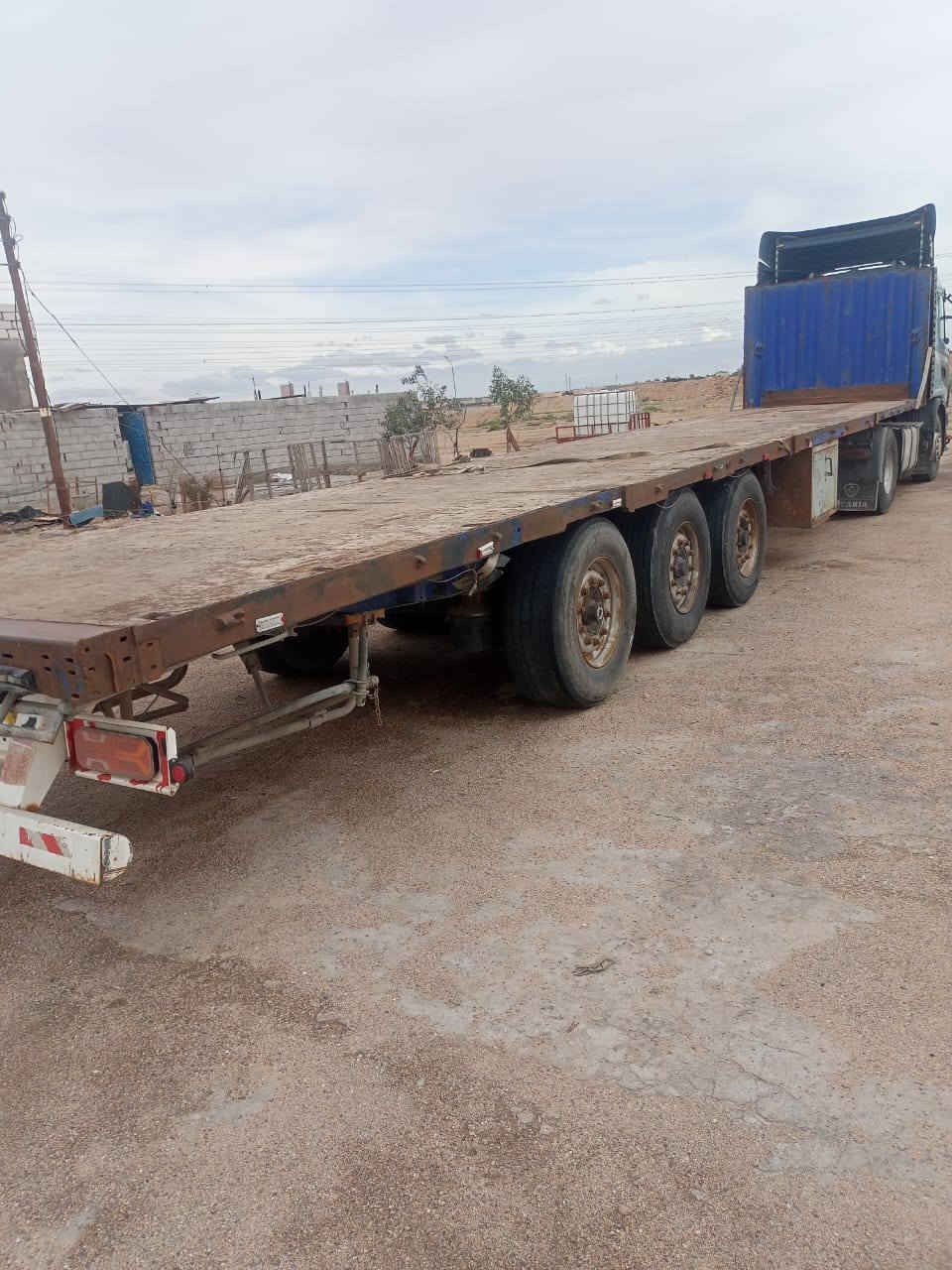 سلام عليكم سكانيا البيع موديل 2000 رقم بصره جديد نكليزي مكينه 6 انجكتر حجم 114كير 3ب3 مكان سياره بصره خور الزبير سعر 185 رجان مو شراي لا يتصل ***********
