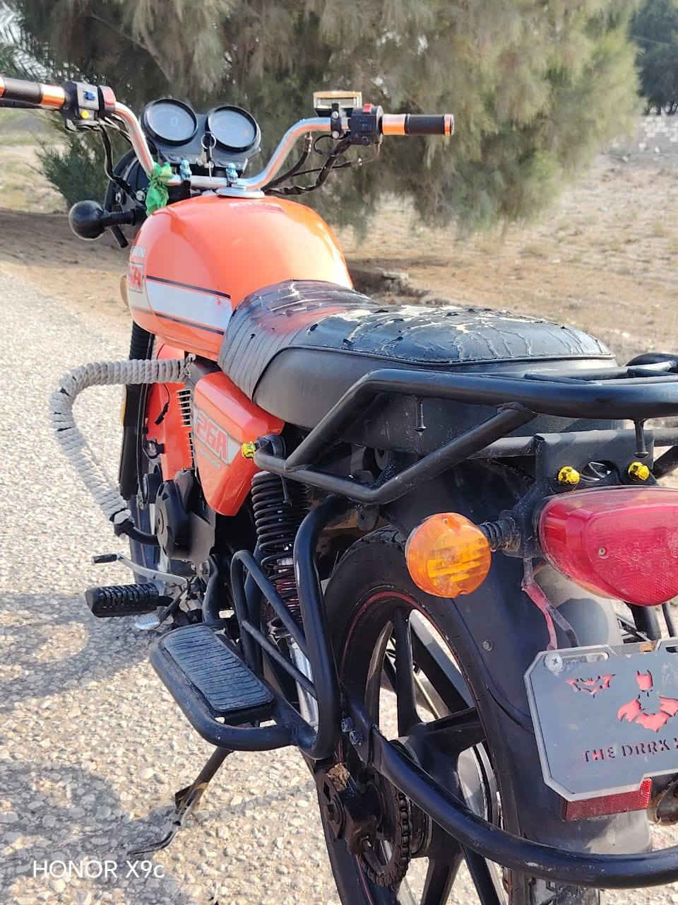 سلام عليكم درجه البيع ديون نفخ موديل 21 وراق صولي شرط الصولي محرك 200 كتابه حمراء كهربيات توير مكفوله كفاله عامه محرك 200 كتابه حمراء درجه جديده كلش حلوه رزانه فول مبيه اي نقص حلاء من الصوره كامله مكينه خرسئ مملعوب بيه ابد شرط علاء وضع الشركه السعر مليون 200 وبيه مجال الشراي نتصل وبيك خير ودلل***********
