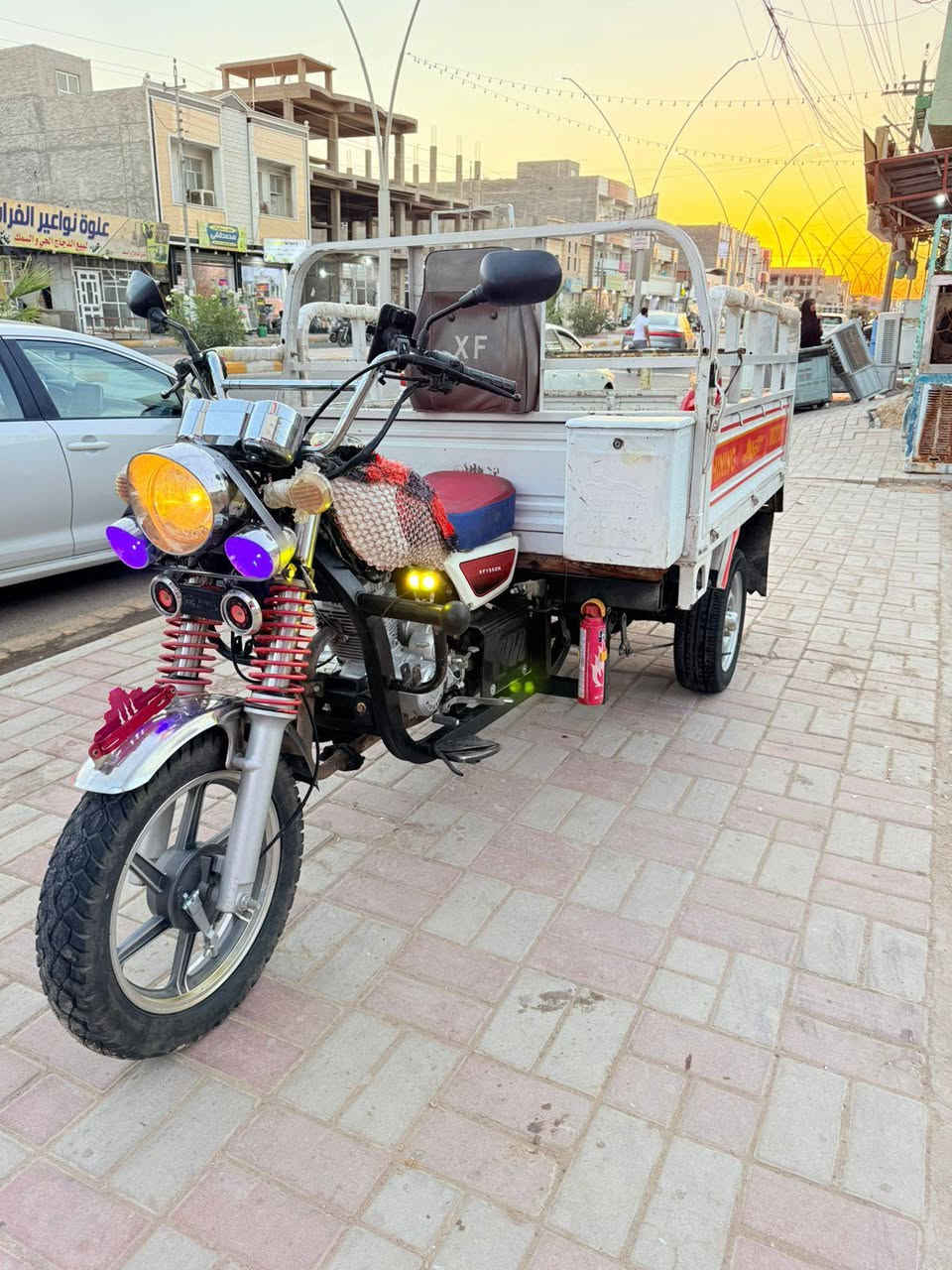 ستوته 22 مكفوله كفاله عامه
مسجله تحويل مباشر السعر ملونيين و 900 وبيها مجال
***********
