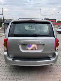 من رخصة الادمن دودج كرفان موديل 2017 فئة gt فول مواصفات  شاشة اعطال تب...