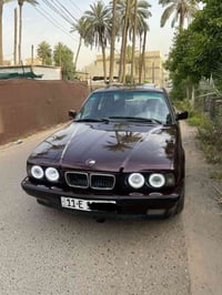 BMW 525iA موديل 92 سياره جاهزه صبغ عام اثر جراد فقط سياره بلادي بدون ح...