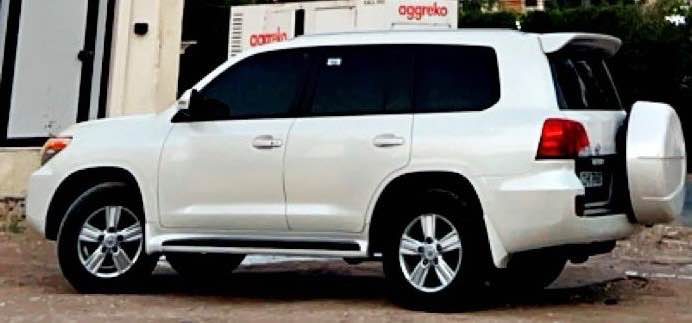 وەنەوشەی ٢٠١٤ ی GX ی دەبڵ سپێر بێ بۆیاخ سەنەوی و ژینگەی نوێیە تەنها جاملغی سەکن ساردی هەیە
٣٧٥ وەرقەو کەمیک مەجال
هەولێر
ژمارەی موبایل 0750 438 04 09 أربيل, العراق
