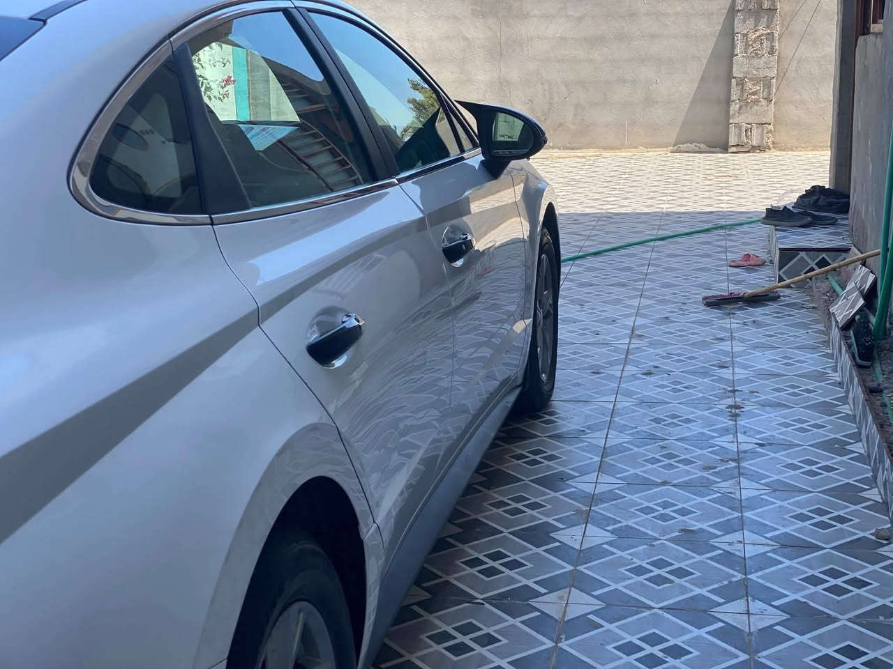 موديل 23 خليجي كفالة عدا بارد
ماشية 55 
مكينة 2500 
***********
