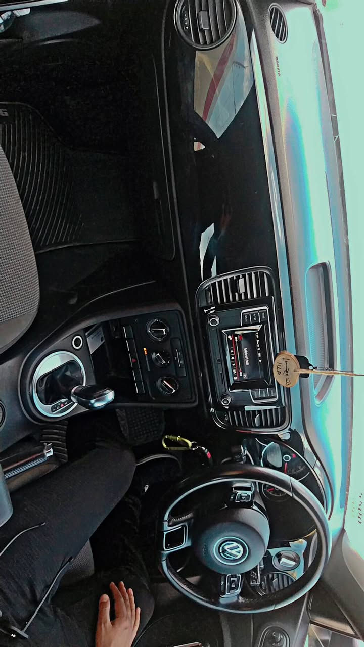 السلام عليكم
بيتل ٢٠١٨ لون ابيض مكينة ٢٠٠٠ تيربو حادث موضح بالصورة  سيارة حلوة وسريعة نصبتها حلوه كير مكينة تبريد مكفول وخير من الله صدر جديد سعرها ب ١١٠ بيها مجال وتسوه اكثر بس مستعجل ع بيعتها بسبب ضروف
***********
