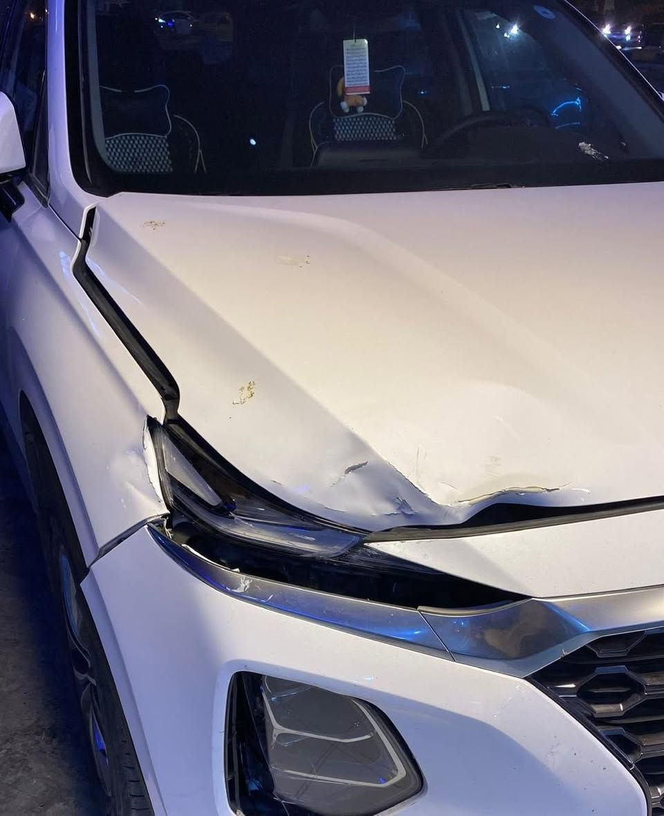 سنتافي موديل 2020 ( خـليـجـي )
الضرر  قطعتين شبر بالبنيد ومصبوغات بنيد وجاملغ
صور الضربة ببغداد موجودة بسيطة كلش
 
الرقم     :اربيل  جديد
ماشيه :115000الف  
المواصفات 
🪬فول عدى الفتحة
▪️ سنتافي 2020 ابيض خليجي 7 راكب
▪️ محرك 4 سلندر 2400
▪️حساسات أمامي خلفي
▪️لايتات زينون عالي وناصي مع حاجب LED مع كشافات دعامية زينون
▪️ كشافات دعامية اصل 
▪️ بصمة باب وبصمة تشغيل وتشغيل عن بعد 
▪️ كاميرا خلفية دوارة مع الستيرن
▪️ 7 مقاعد مخمل
▪️مرايات جانبية شفط
▪️شاحن وايرليس 
▪️ ابواب الخلفية مع بردات اصلية 
▪️ غرفة السيارة مخمل
▪️ تحكم كهربائي متكامل لمقاعد المقدمة 
▪️ شاشة دشبول كبيرة لمجموعة من الايعازات 
▪️ السيارة 7 راكب مع 3 قطع تبريد 
مكان السيارة بغداد
رقم صاحب السياره ***********
بأسمي تريد تحويل او وكالة 
السعر195 وبيهة مجال بسيط
