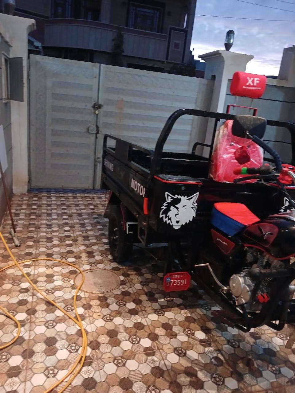 السلام عليكم
للبيع ستوتة موديل 22 منفيس مناقصها شي السعر مليون و250 وبيها مجال للاتصال الهاتف: ***********
