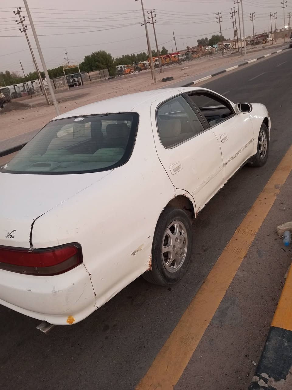 السلام عليكم السياره كرسته رقم بصره سنويه لل 29 مشروع وطني مكينه كير ونجي سياره نظيفه وحلوه مال جناي يعيش بيها السياره نقل فقط تحويل مباشر كهربائيات كلها شغاله سعر 26 وبيها مجال للشراي مكان السياره البصره شراي يتصل ***********
