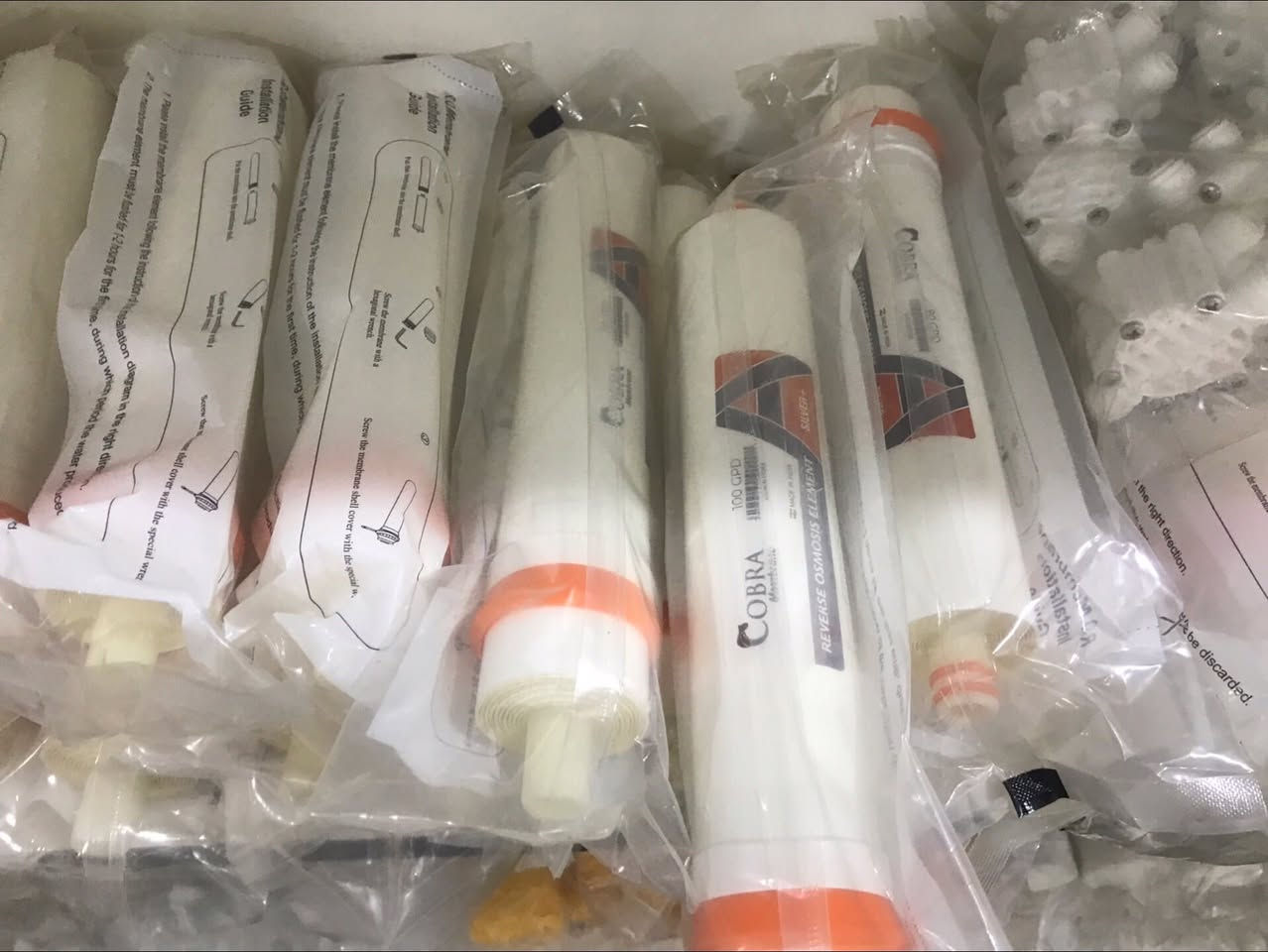 جهاز قياس نسبة الأملاح بالماء المنزلي  أمتلك هذا الجهاز وافحص ماء الشرب كل شهر مره وآحده….. تتوفر فلاتر درجة اولى الفيتنامي الاصلي جمع المراحل … تتوفر صيانه موقعيه لجميع انواع منظومة الماء المنزلي للاستفسار الاتصال واتساب ***********
