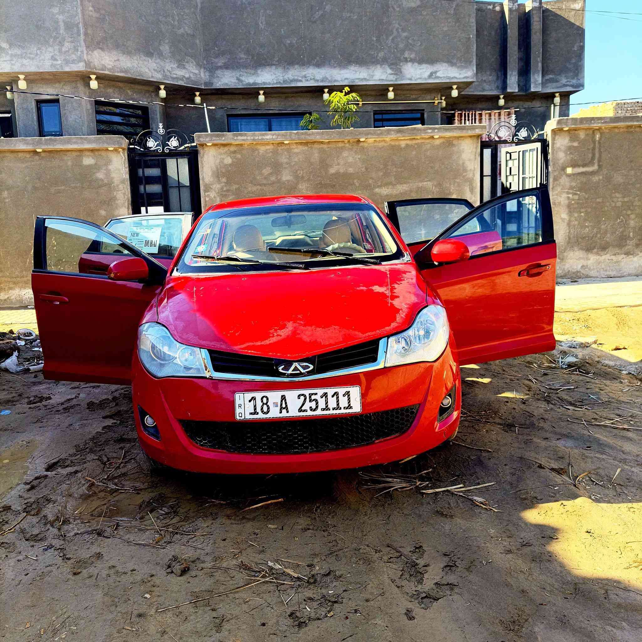 السلام عليكم.
من رخصة الاخ الادمن المحترم 
شيري فلاوين 2011تبريد كير محرك بحاله جيده 
ملاحضات خياس بيها جراد ولبنيد داخل سياره بحاله جيده.
تخم تاير جديد بطاريه جديده 
رقم بابل السنويه تنتهي سنة 2029
تحويل مباشر العنوان :السماوة رميثة 
هاتف:***********
السعر 30 وبيهه مجال حك الجيه
