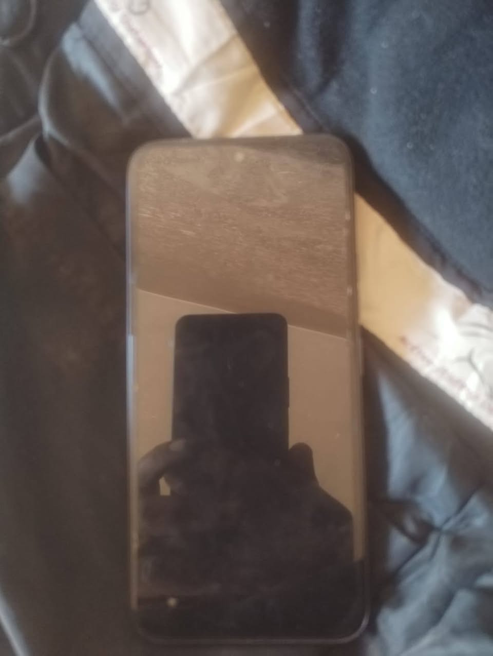 السلام عليكم مستخدم شي بصيط
***********
