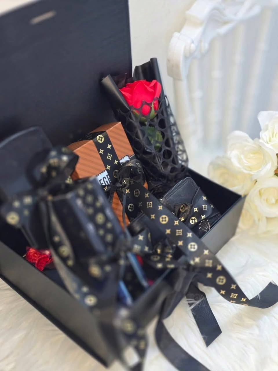 أناقة وفخامة بـ 25 ألف بس! 🖤
​بمناسبة عيد الحب، دللي من تحبين بـ البوكس الرجالي الملكي:
​تصميم فاخر: باللون الأسود الملكي مع ترتيب قمة في الذوق.
​جودة عالية: قطع مختارة بعناية لتدوم طويلاً.
​السعر: 25,000 الف  فقط.
​التوصيل: مجاني لفترة محدودة!


**إذا كنت صاحب هذا الإعلان وتريد حذفه لأي سبب، رجاءا أرسل رسالة إلى الدعم الفني**