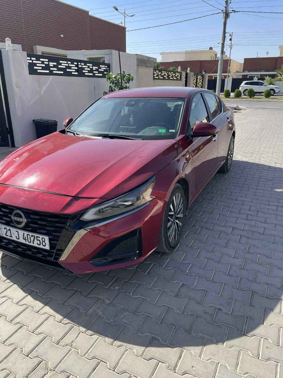 التيما 2023 SV
مواصفاتها معروفة 
لون /كرزي 
ماشيه /37 الف كيلو وليس ميل
مكينه كير /شرط 
رقم جديد 
 شرط التحويل 
الضرر موضح بلصور 
السياره شلعتهه تخبل فور ويل خير من الله
ما ناقصهه اي شي ايرباك سستم راجع
السعر /148 
للاستفسار ***********
مكان السيارة البصره
غير متواجد علنت فقط واتساب
