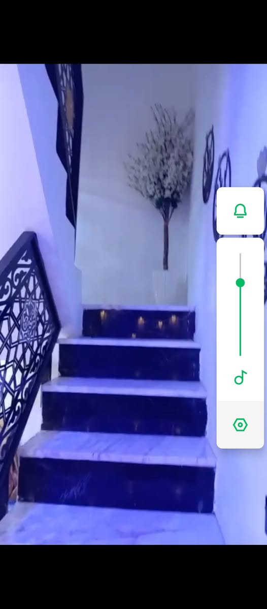 للإيجار في السيدية 🏠
🔹 بيت مساحة 50 متر

🔹 مؤثث بالكامل 🛋️

🔹 يحتوي على غرفتي نوم 🛏️🛏️

🔹 مطبخ 🍽️

🔹 صالة 🛋️

🔹 خدمات كاملة 🚿

🔹 أثاث درجة أولى ⭐⭐⭐

📞 للاستفسار أكثر:

مراجعة مكتب أرض القمة للوساطة العقارية 

 أو الاتصال على الأرقام التالية ☎️📱 

.***********
