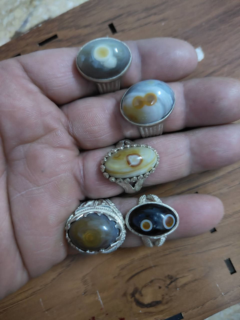 مرحبا 5محابس ب150مكاني ميسان يوجد خدمة توصيل ***********
