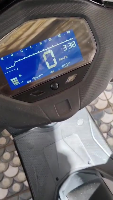 السلام عليكم دراجه FS احدث موديل للبيع الدراجه مصارلها كم يوم من طالعه من المعرض دراجه زيرو كفاله عامه من الشخط للستفسار ‏‪***********‬‏

