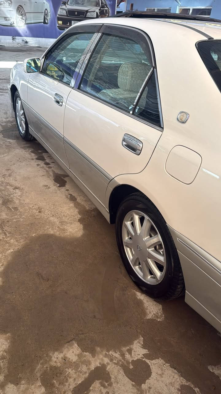 سلام عليكم شباب ملكه لبيع كفاله عامه اربع دكم تبريد قطعتين تحويرت نجف دشبول عارف العيساوي السياره فول فتحه مدفوع مكرك وصاعده هزه بسم شخص واحد بل نجف سعر السياره 130 وبيها مجال ***********
