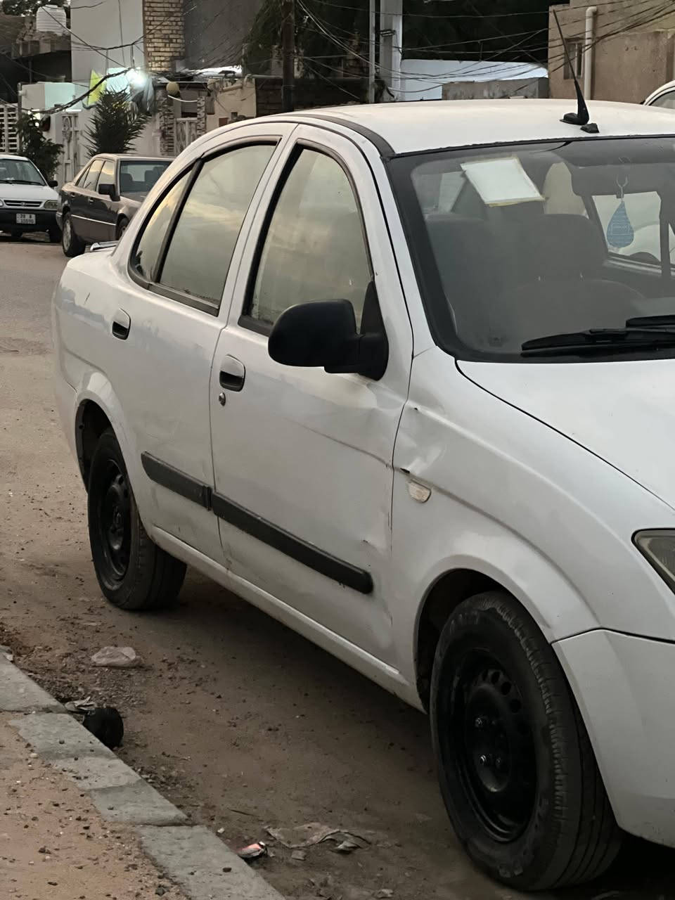 سيارة طيبة موديل ١٤ رقم قادسية الماني جديد هزة جديدة مكفولة من الصبغ والتبديل حدادية كفالة عامة مكينه نضيفة خير من الله دوخلها حلوه ونضيفه وشادلها شاشه بيها بارد قليل من جهة الراكب سيارة حلوة ونضيفة ٣٨ وبيها مجال حك الجية ***********
