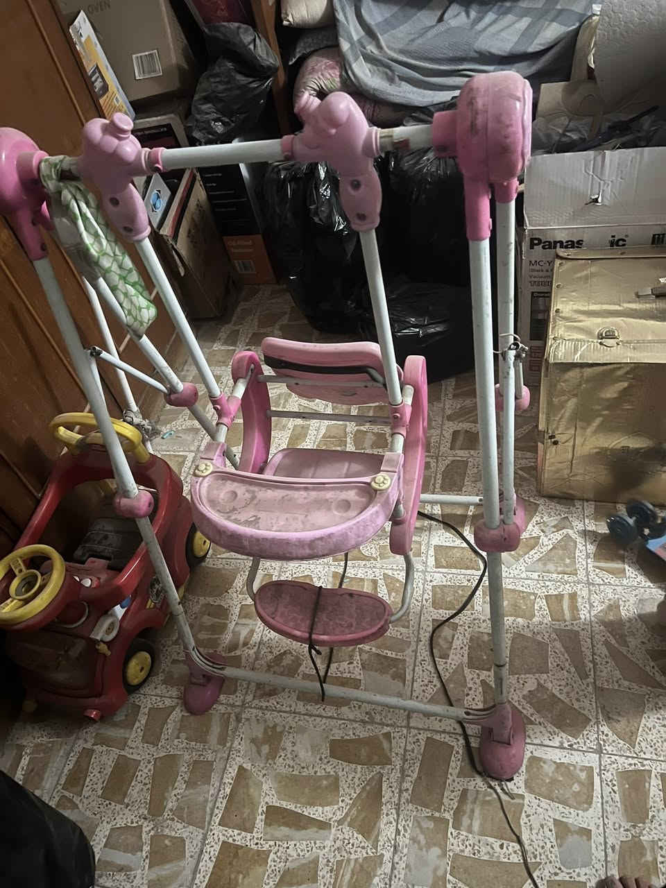 يالله السلام عليكم كل شي ابسعره سبالت شغاله شاشه وحده مكسوره وحده ماعرف شبيه من رخصه الادمن عندي غراض مال بيت للبيع الي عجبه شي يتصل ع الرقم بيه واتساب المراسله ع الخاص عنوان بغداد بغداد***********
