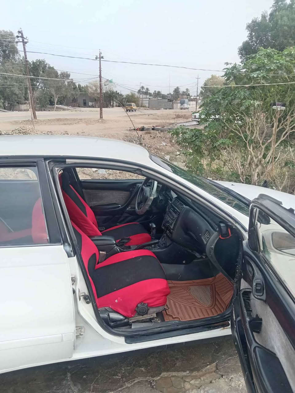 كرونا للبيع موديل ٩٣ بغداد دولي بأسمي سنويه لل٢٠٢٧ محرك ١٦٠٠ كير محرك حداديه نظيفات السياره مكفوله من الحادث والكص ونقل جثه
السعر المطلوب 50   وبيها مجال
عنوان السياره النجف المشخاب *********** غير متواجد عالفيس اتصل وبيك خير وتدلل النجف, العراق
