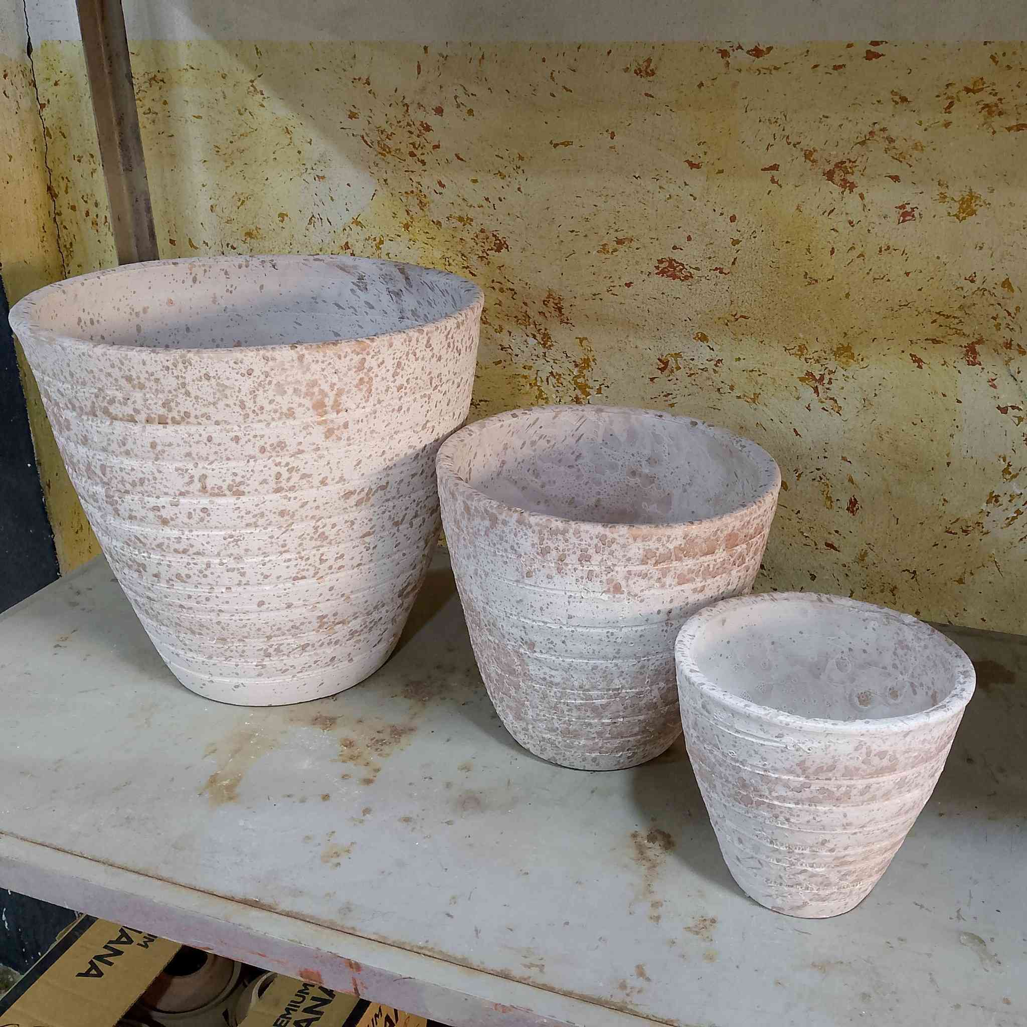 يوجد لدينا سنادين  فخار سعر السيت  5000 الف


**إذا كنت صاحب هذا الإعلان وتريد حذفه لأي سبب، رجاءا أرسل رسالة إلى الدعم الفني**