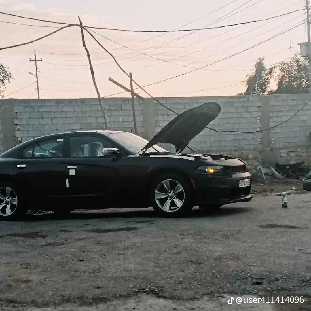 السلام عليكم جارجر مرمز 2017 بسمي رقم مثنى ضرر فقط بنيد معمر نفسه صور الحادث موجودات 
جاهزه من كلشي السعر 145 بيه مجال بسيط مكان السماوه *********** السماوا, المثنى
