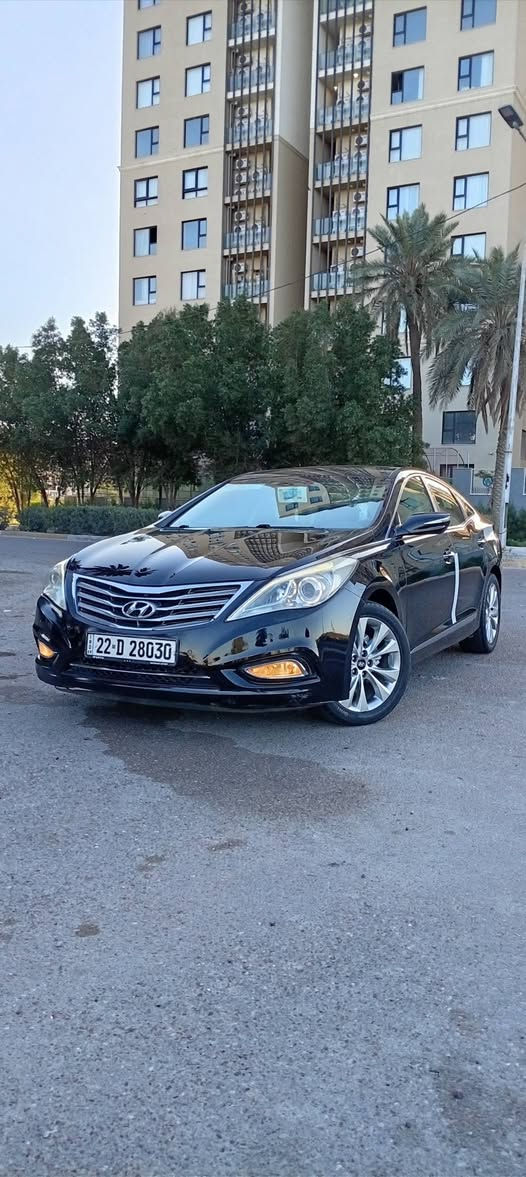 السلام عليكم
هيونداي ازيرا 2012(خليجي ) مكفوله من الصبغ 
فقط بارد بسيط والباقي مكفول وعلى وضع الشركه ماشيه 180كم رقم اربيل الدولي جديد سنويه جديده باسمنه شرط التحويل مواصفات نص فول اخوان منزل مقطع فديو وتفاصيل كامله
مواصفات 
تحكم ستيرن 
كشنات اماميه كهرباء 
كشنات جلد 
داخل لونين 
صاجات 
تبريد قطعتين
حساسات امامي وخلفي بلاد
لدات امامي وخلفي 
بردات خلفيه 
براجكتورات
مكينه ٣٣٠٠دوش مكفوله
دبل كزوز
خمسه ويل كب 18بلادي
يدات نيكل
اشاير بالمري 
مري شفط
تبريد ثلج 
تدفئة شغاله
صدر امامي وخلفي بحاله جيده
باتري جديد 
كهربائيات كلها شغاله
السياره حلوه وجاهزة للجناي مكاني بغداد الكرخ السعر 117$ مجال بسيط حك الجيه بدون احراج للاستفسار الاتصال بالرقم *********** بي واتساب ما متواجد عالفيس اتصل وتدلل (تعال شوف السياره واحكم بنفسك السياره احلا من الصور) تحياتى لجميع الله يحفظكم
