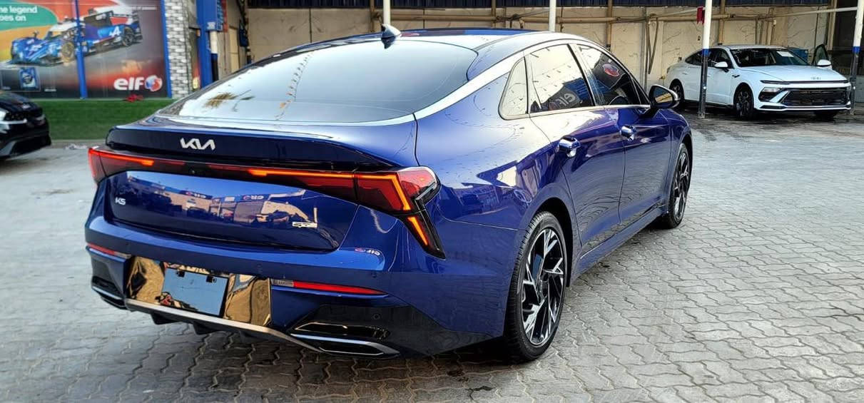 🚘  – فرصة لا تعوض 🚘
كي فايف 2025 جاهز للشحن
جيتي لاين فول بصمه جلد  
واصل ميناء بسعر 129
✅ واصلة الميناء مباشرة
✅ الحادث موضح بالصور بكل شفافية
✅ كفالة تشغلية شاملة (المحرك – الگير )
✅ كفالة صبغ كامل باستثناء موقع الحادث
💰 السعر (واصل الى الميناء مع التصليح وبدون كمرك)
📑  يمكن إدخالها بكتاب الشهداء
🟢 لدينا وكلاء في جميع محافظات العراق لتنظيم العقد وضمان الحقوق ✍️
📸 السيارة متوفرة وجاهزة للشحن – سارع ولا تفوّت الفرصة!
📲 للانضمام إلى قناتنا وكروب العروض الحصرية: 
رابط الكروب
https://chat.whatsapp.com/FVidKwQEC1l3UP46hJfu7x...
والقناة
https://whatsapp.com/channel/0029Vb6Els95a23u2zD8vb2f
☎️ للشراء : ***********
