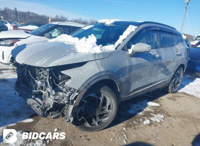 سلام عليكم سبورتج sx برستيج 2023
فوووووول مواصفات 
محرك 2500 اربعه سلندر
السياره وارد امريكي بدون ايربااااك 
 كلير باب السايق والوراه من امريكا بهالشكل وصلت
شررررط الفحص وصور الحادث مرفقه
ماشيه 43 كم
السياره مابيها اي نقص الحمد لله
المواصفات 
شاشة دجتل 4 اشكال مختلفه للكيجات
كامره 360 درجه (4 كامرات)
حساسات امامي وخلفي وتوقف ذاتي
رادار تفاعلي يعني تزيد السرعه وتتوقف حسب السياره الي كدامك بدون اي تدخل منك
نظام الحفاظ على المسار يعني الاستيرن يفتر مع خطوط الشارع ( قياده ذاتيه ذكيه )
رادارات جانبيه وتحذير وتوقف عند مرور شي من خلف السياره مع تحذير اذا فتحت الباب تريد تنزل وسياره جايتك 
الكامرات الجانبيه مع الاشاره تشتغل كبالك بالدجتل 
بانوراما كامله 
كشنات لون اسود بلادي+ كهرباء + تدفئه تبريد وتدفئه الاستيرن ايضاً + كشن السائق يتقدم عن الصعود ويرجع عند النزول تلقائي 
تشتغيل عن بعد
اكبر شاشه بالاسبورتج تجي وتدعم الابل كار بلي واندرويد اوتو 
ماسحات جام تلقائيه + اللايت العالي تلقائي
الصندوك كهرباء + يفتح عند الاقتراب
هاند بريك كهرباء + اوتو هولد ( بريك ثابت بدوسه واحده )
ترحيب عند الاقتراب مع ترحيب داخلي
خزن ميموري كشن السائق شحن لاسلكي ( وايرليس)تبريد قطعتين
دفع رباعي تلقائي 4*4
التوقف الذاتي اذا تأخرت بالبريك
نظام صوتي harman kardon فول نقاوه ودمام
وضعيات القياده ايكو وسمارت وسبورت
رادارات اماميه وخلفيه وجانبيه وايضاً النقطه العمياء 
مكاني بغداد سبع ابكار رقم الهاتف *********** 
متواجد اتصال
السعر 220 ورقة بيهة مجال
