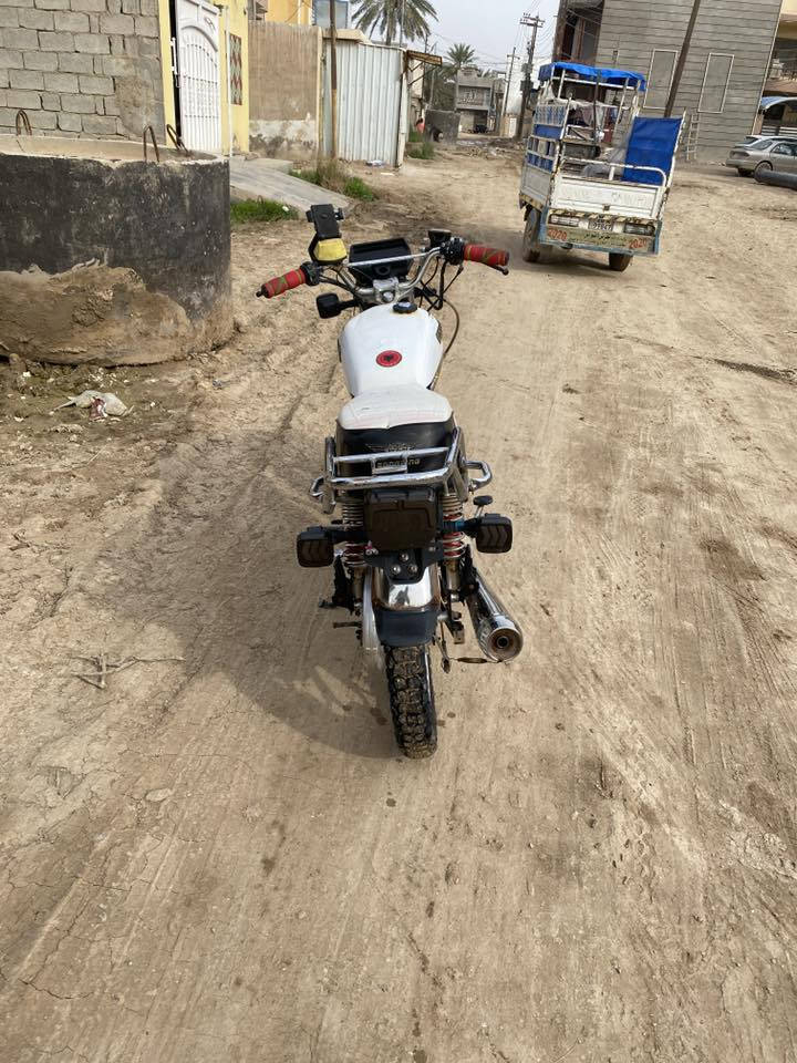 سلام عليكم للبيع سيفان سونلك موديل ٢٤ دراجة جديدة وكاملة زوج تايرات جدد محدك خير من الله كهربائيات كلها شغالة لحد طوافة البانزين نص نكرة بكل وقت سعر ٥٥٠ وبيها مجال اي ستفسار *********** مكاني ديالى بعقوبة
