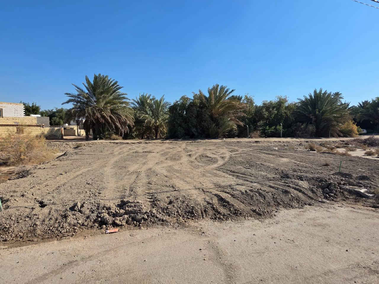 سلام عليكم عرصه مدفونه ومحدوله.
&& سعره مناسب&&
## بمجمع سيد عتاو##
%% طابو زراعي قرار ٢٥ %%
@@مساحه ٢٠٠ متر @@
××واجهيه ١٢.٥ ××
♡جيران ناس طيبين وشرفاء ♡
●●للاتصال ((***********))
