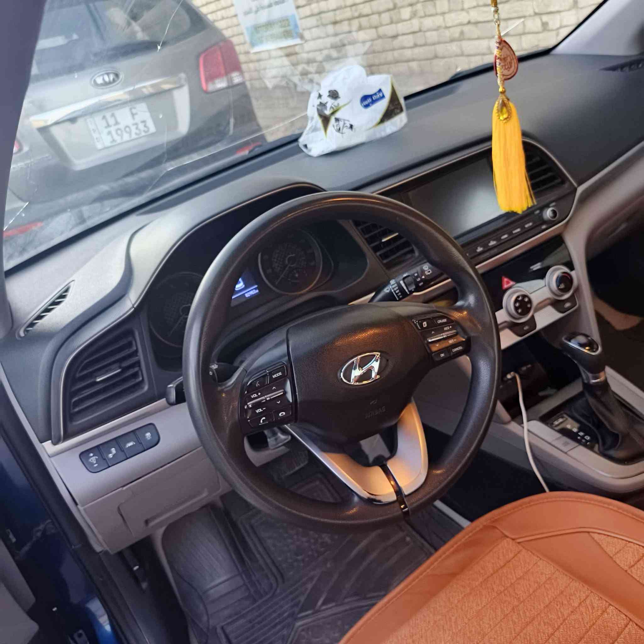 السلام عليكم اخوان النترا 2019 وارد كندي رقم بغداد مكينة 2000دوش تبريد ثلج تدفئه كله شغال لايت زنون سياره مال جناي خير من الله ما ناقصها اي شيء و السونار بل منشور السعر 120 العنوان بغداد الغزاليه رقم الهاتف ‏‪***********‬‏
