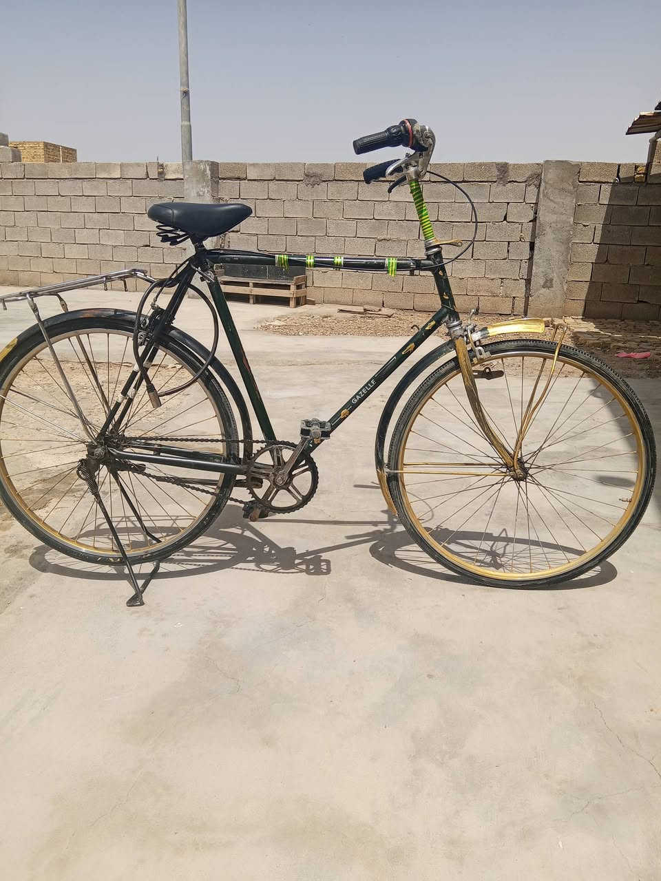 سلام عليكم مكلف مكلف بلنشر بيسكل 65وبيا مجال الرقم ***********
