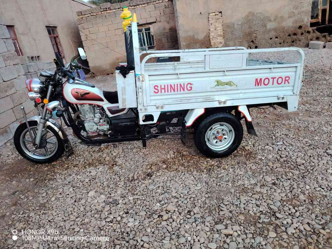 ستوته للبيع كامله موديل 22محرك21 سعر 1600وبيها مجال استفسار اتصال ***********
