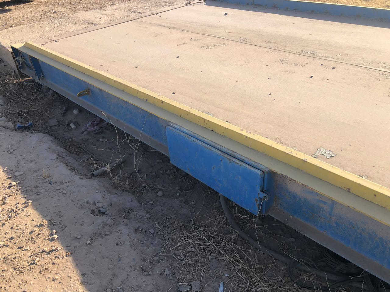 السلام عليكم گبان للبيع الطول 6متر جديد مستخدم شي قليل شغال الاستفسار اتصل علئ سعر  35$
الرقم ***********
