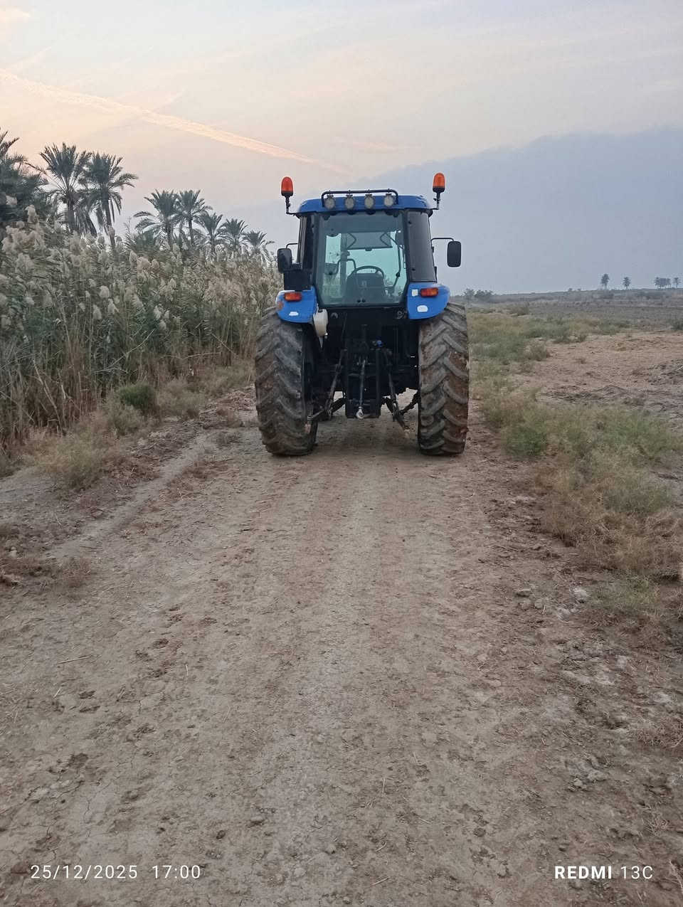 السلام عليكم لبيع مكينة نيوهلند حجم 100 رقم اربيل شرط تحويل تبريد شغال السعر عل الخاص رقم الهاتف ***********
