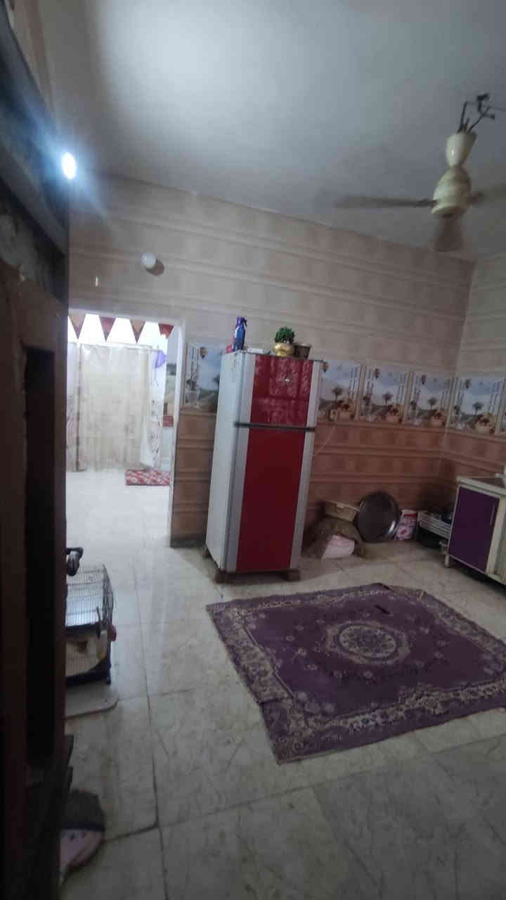 السلام عليكم
بيت للبيع مساحه 125م طابق واحد 

استقبال وصاله ومطبخ وغرفة 

في كربلاء قرب الإمام الحر 

السعر 80 وبيه مجال 

للاستفسار الاتصال على الرقم ***********
