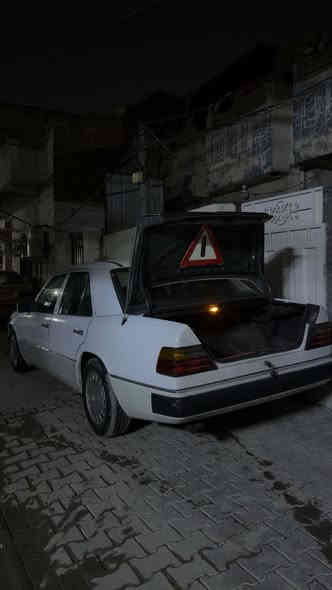 سلام عليكم شلونكم حبايبي 🤍
 سياره مارسيدس دب  230E
موديل 1992 
سياره بلاديه نقطه صبغ مابيه  محرك نضافه داخليه وخارجيه سياره كله عل بلاد جانت سياره مضمومه حته مماشيه هواي شوف بل صور وقيم
شراي خاص 
رقمي 
***********
