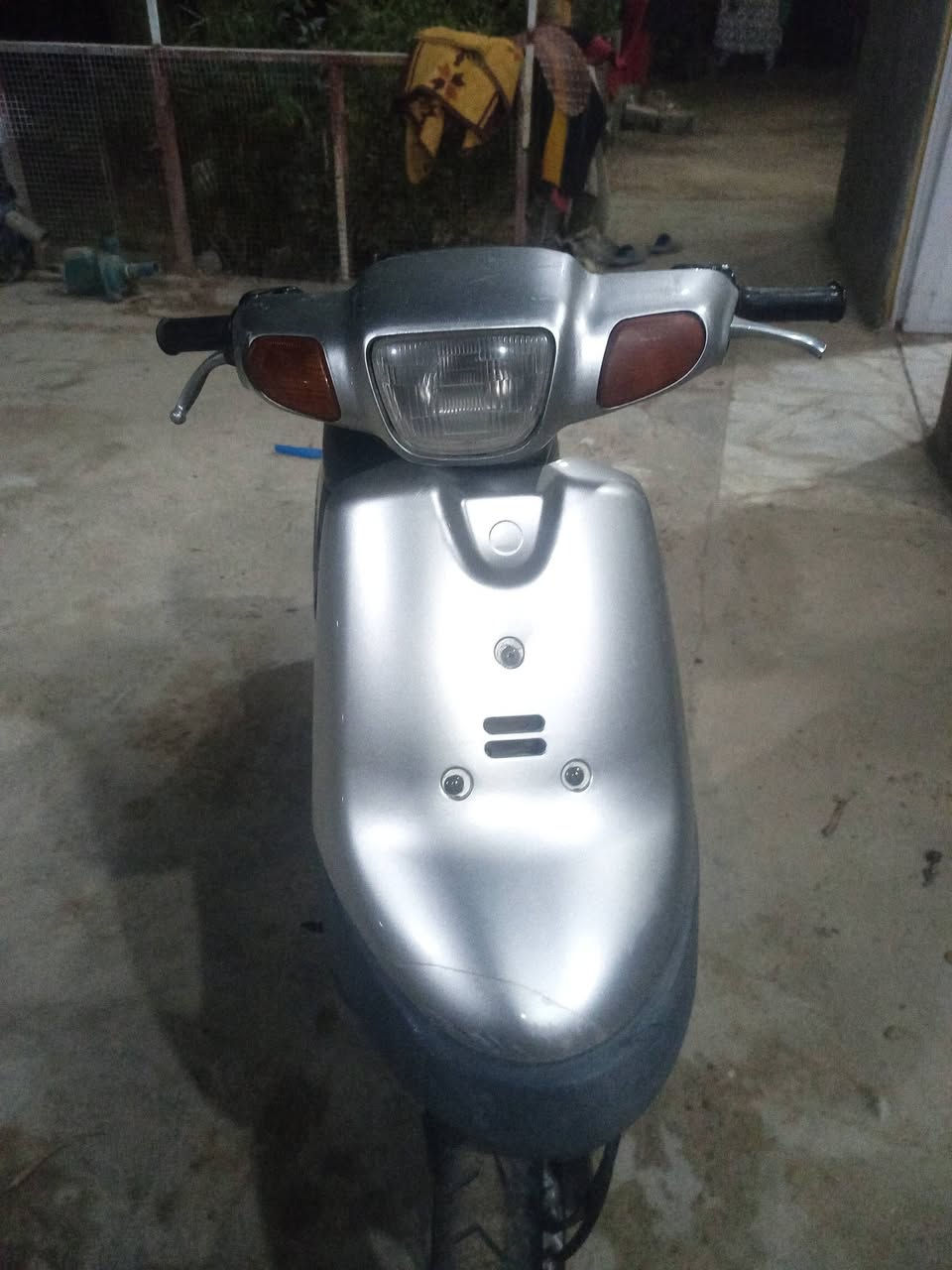 السلام عليكم دراجه بطه جديده دراجه زينه مرتبه كلشي جديد دراجه مابيها عطلات ابد صالها فوك ٣اشهر عندي ماعطلانه كيج مال سرعه يشتغل بكاني كربلاء المقدسه الجماليه للاستفسار الاتصال على الرقم *********** موجود واتساب السعر ٣٠٠الف وبيها مجال قليل حك الجيه او مراوس نزل خاص
