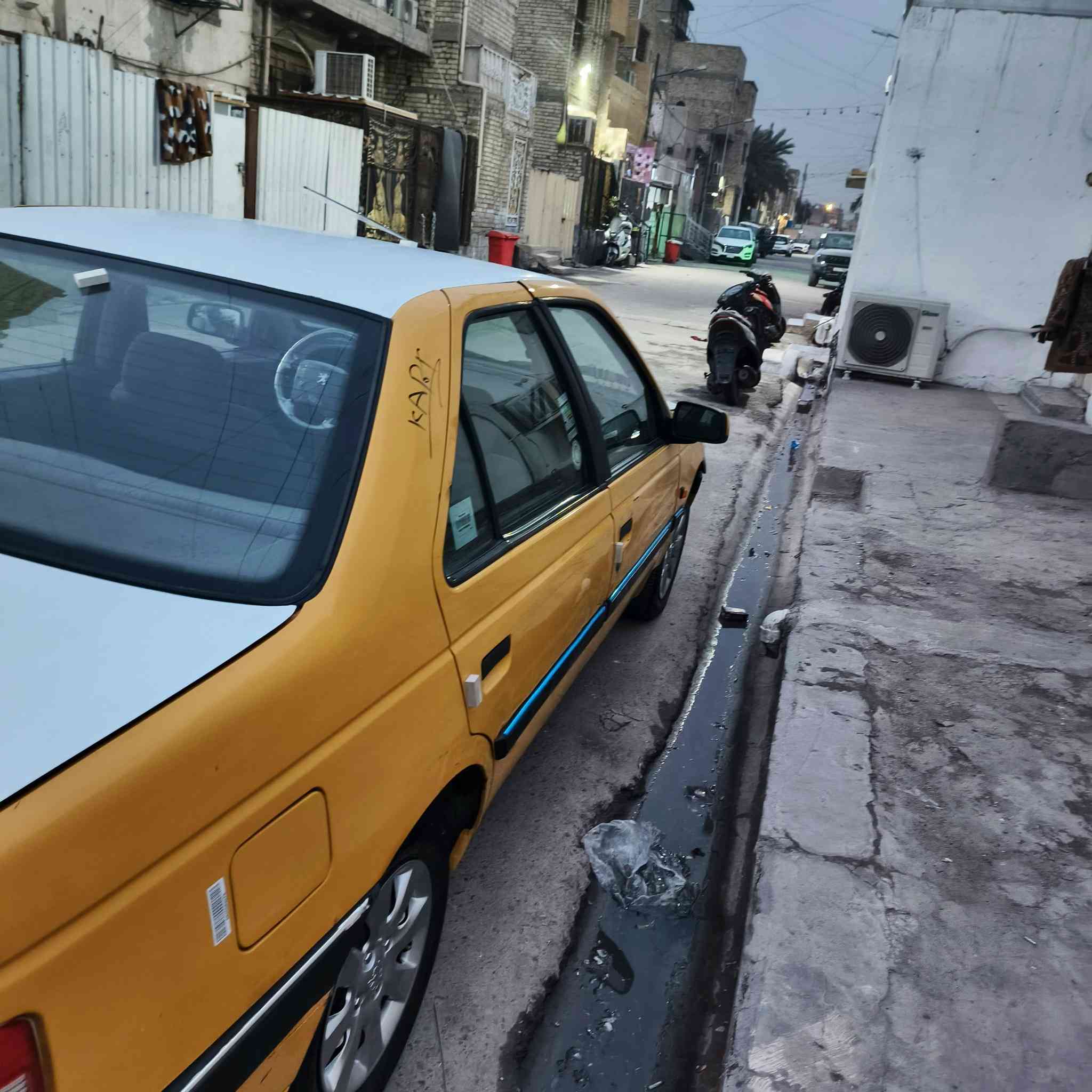 بيجو اكد موديل ٢٠١٦ رقم بغداد مشروع وطني سياره نظيفه كلش تخم تاير مكينه كير كفاله غرفه جديده وضع شركه ترايها يخبل مكاني بغداد مدينه الصدر مقابل حمام المدينه السعر ٤٦  رقمي ***********
