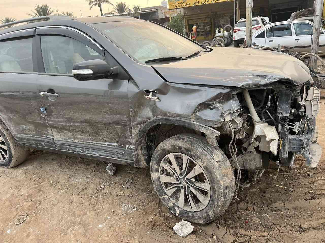 سورنتو 2014 خليجي أبيع على وضعها 

رقم بغداد الماني 

كفاله سابقاً فقط البنيد صبغ 

فور ويل 

6 سلندر 

الاستفسار : *********** 

السعر 135 

مكلف بلنشر
