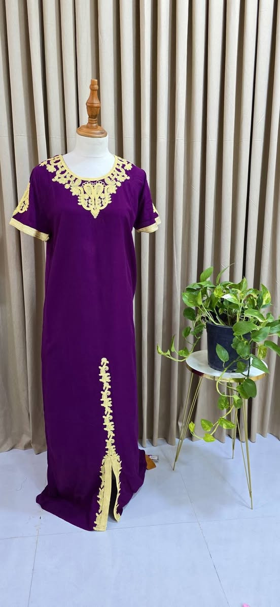 دشاديش و شلحات كشمير بارد قطني باله غير مستخدم اسعار ٣ و ٤ و٥ باقي موديلات ناشرتهم بحسابي


**إذا كنت صاحب هذا الإعلان وتريد حذفه لأي سبب، رجاءا أرسل رسالة إلى الدعم الفني**